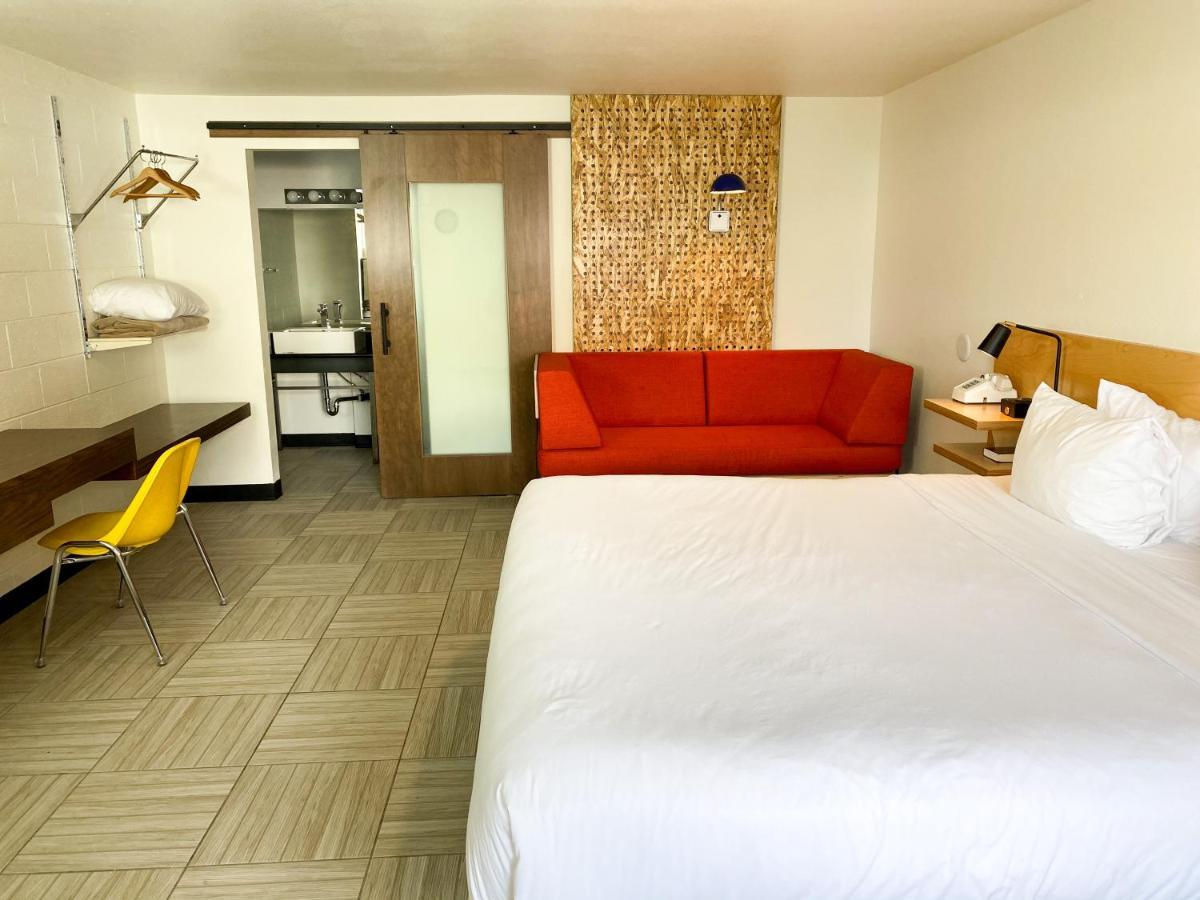 Hotel קורבליס מראה חיצוני תמונה