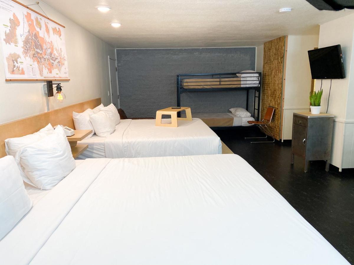 Hotel קורבליס מראה חיצוני תמונה