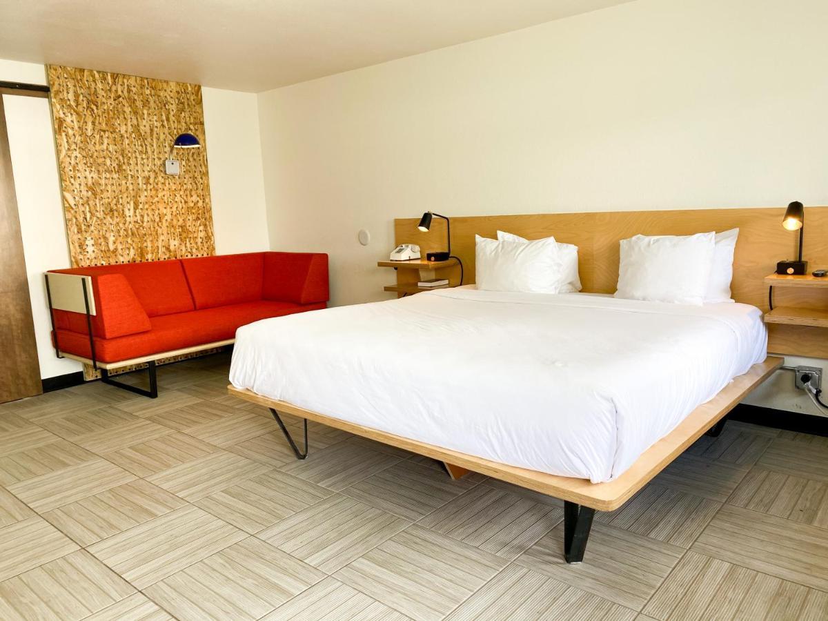 Hotel קורבליס מראה חיצוני תמונה